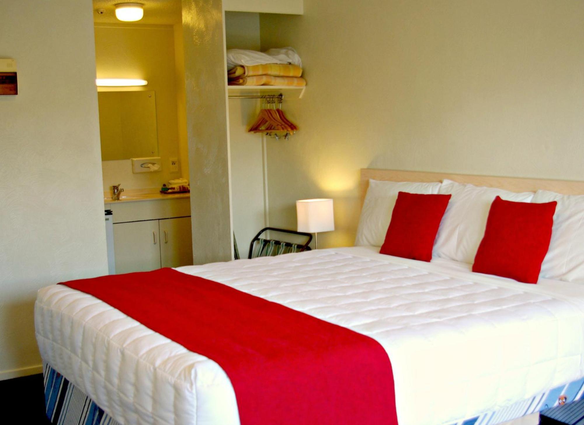 แอบบอต แฮมิลตัน โฮเต็ล แอนด์ คอนเฟอเนซ์ เซ็นเตอร์ Hotel ห้อง รูปภาพ